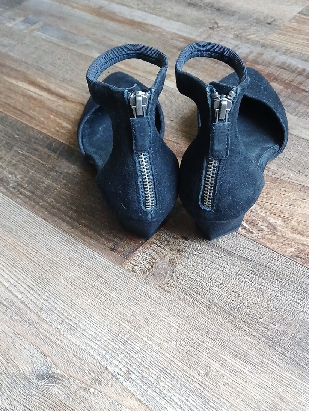 Eileen Fisher Just Suede Ankle-Strap Pump 7.5 - Picture 3 of 6